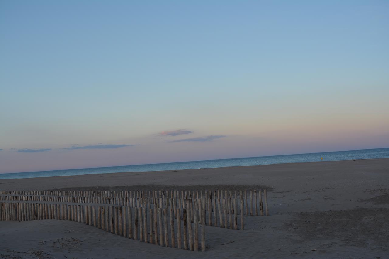 Sunrise Beach Hotel Gruissan Exterior foto